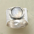 Bague en pierre de lune