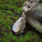 Collier Pendentif en Pierre de Lune Vintage