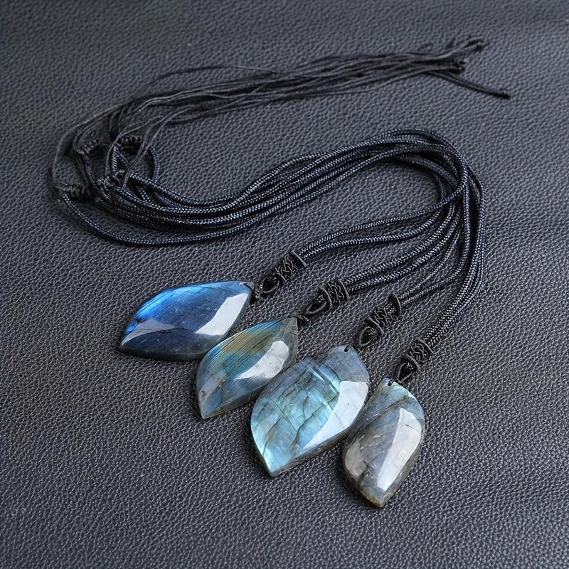 Collier en pierre de lune