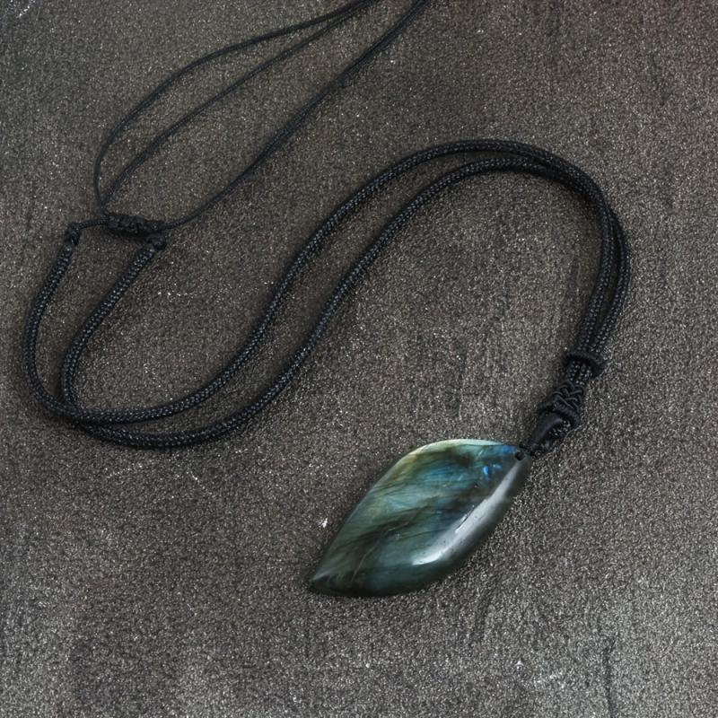 Collier en pierre de lune