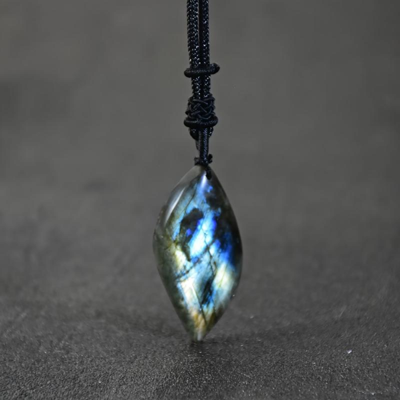 Collier en pierre de lune
