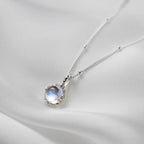 Collier en pierre de lune
