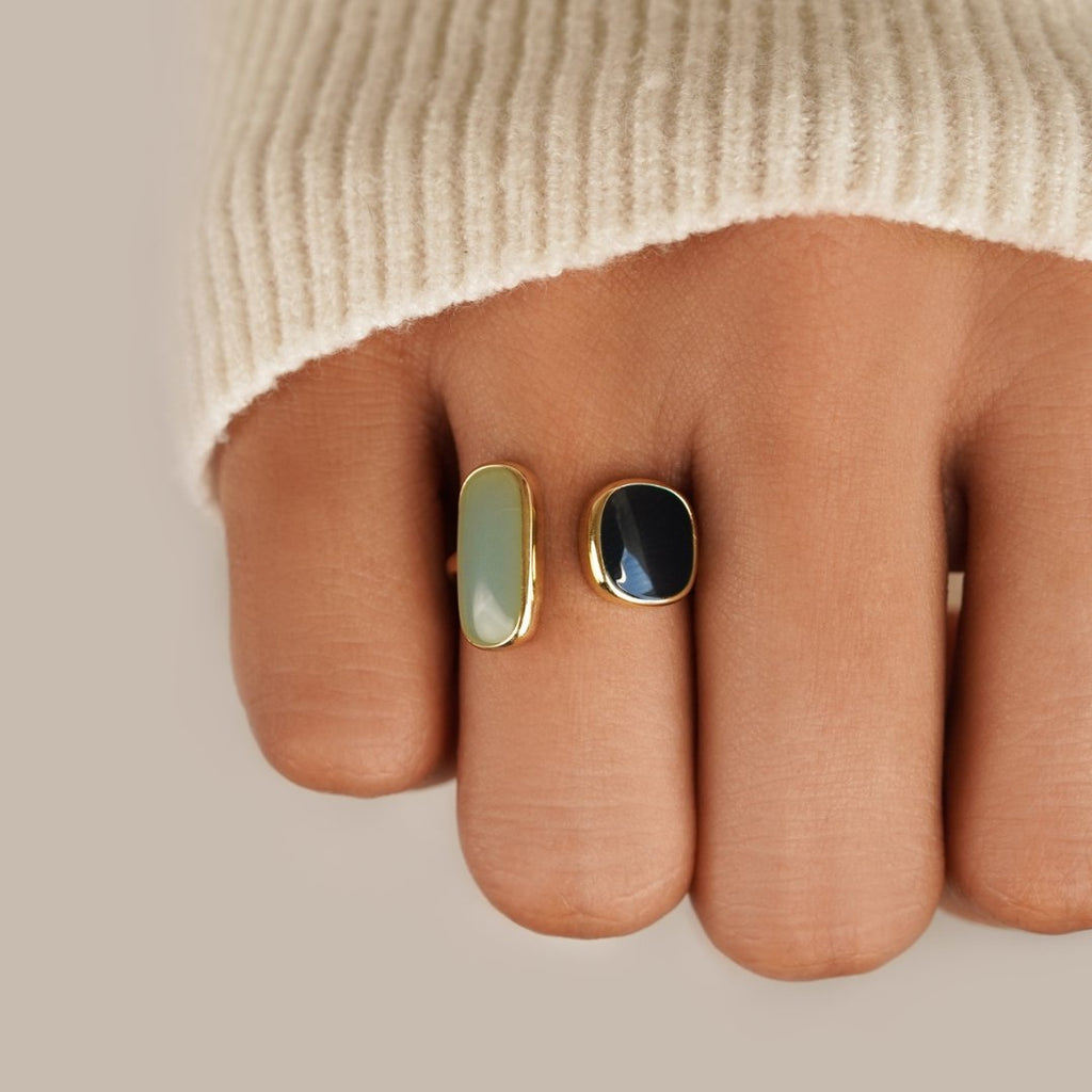 Bague Enveloppante avec Aigue-Marine