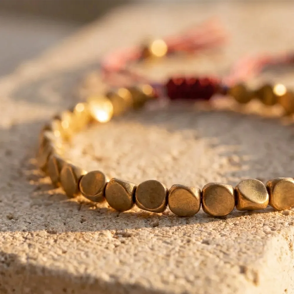 Bracelet "Bouclier Tibétain" en Perles de Cuivre