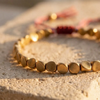 Bracelet "Bouclier Tibétain" en Perles de Cuivre