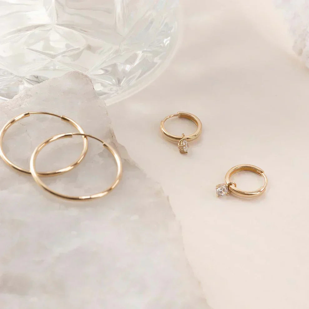 Boucles d'oreilles créoles avec pierres Larmes de Lune