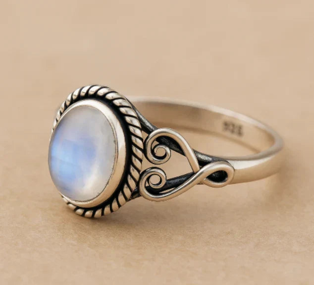 Bague en Pierre de Lune
